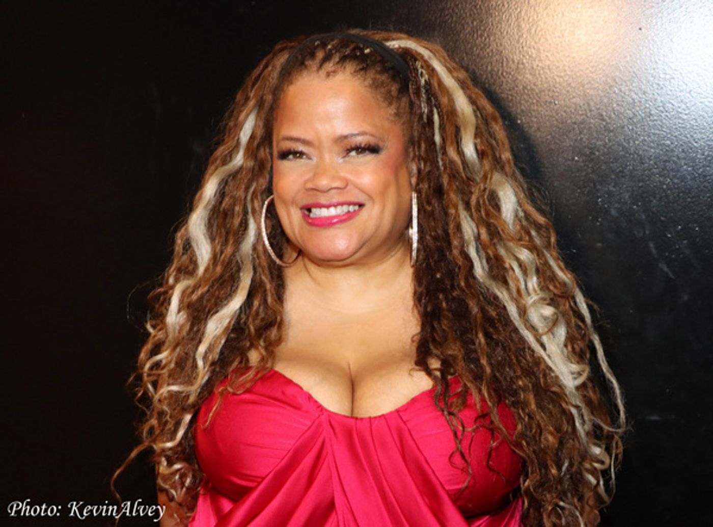 Photos: Natalie Douglas Celebrates Juneteenth At Birdland With Songs From The 60s  Image