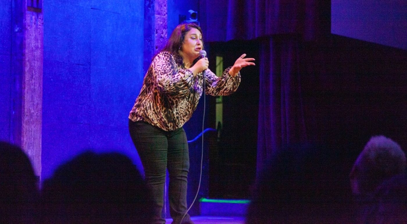 Review: Online Viral Sensations Robyn Schall & Will Burkart Knock It Out With Jokes & Stories At City Winery Review: Online Viral Sensations Robyn Schall & Will Burkart Knock It Out With Jokes & Stories At City Winery Image