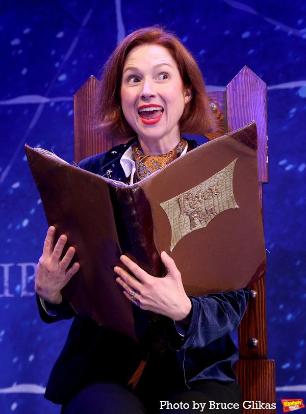 Ellie Kemper Photo