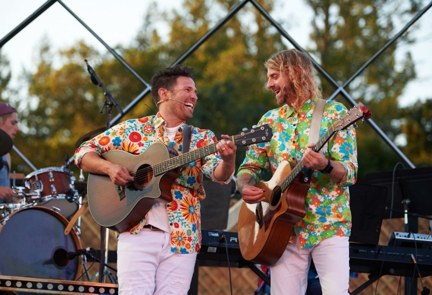 Review: Transcendence Theatre Rocks Three Decades of Music with 'The Beat Goes On'  Image