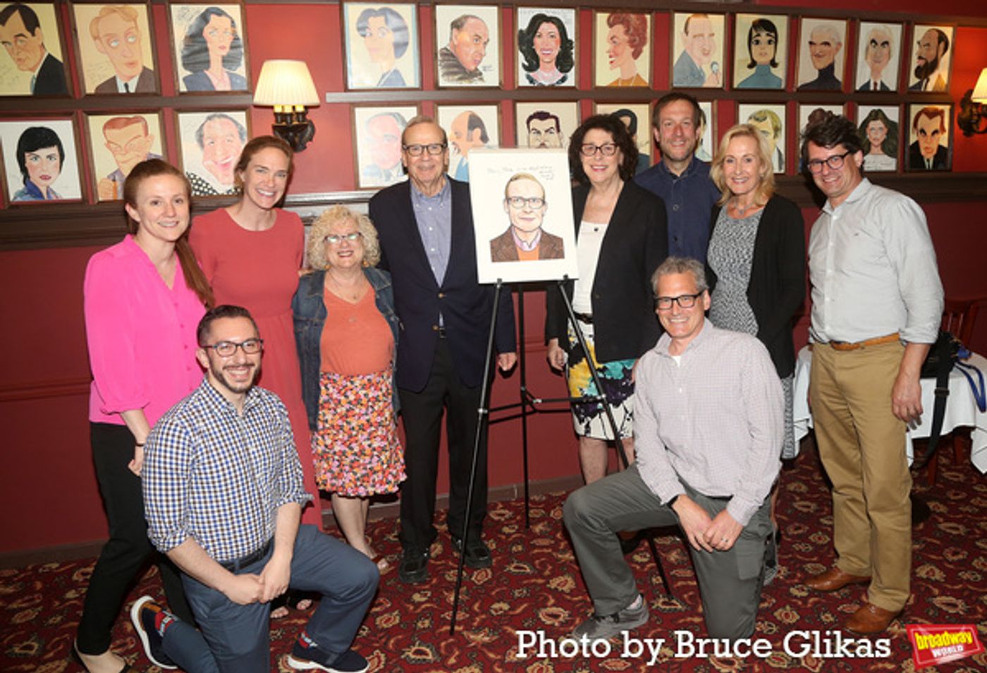 Photos: Manhattan Theatre Club's Barry Grove Receives Portrait at Sardi's  Image