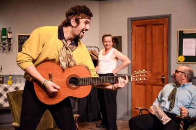 DAL SEGNO at Theatre at the Tabard  Photo by Charles Flint  Featuring Max Kinder, Vin Photo