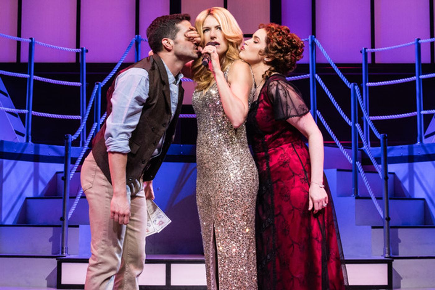 Photos: Get a First Look at Nicole Parker, Lindsay Heather Pearce & More in TITANIQUE  Image