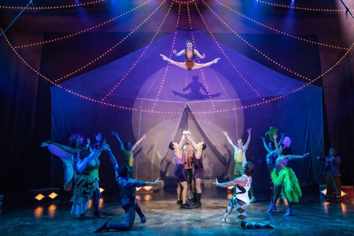 Photos: See Ryan Vasquez, Isabelle McCalla & More in WATER FOR ELEPHANTS World Premiere  Image