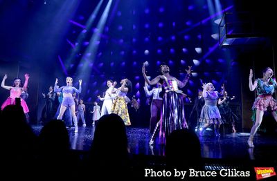 Ashley Chiu, Adam Godley, Briga Heelan, Justin Guarini, Aisha Jackson, Gabrielle Beck Photo