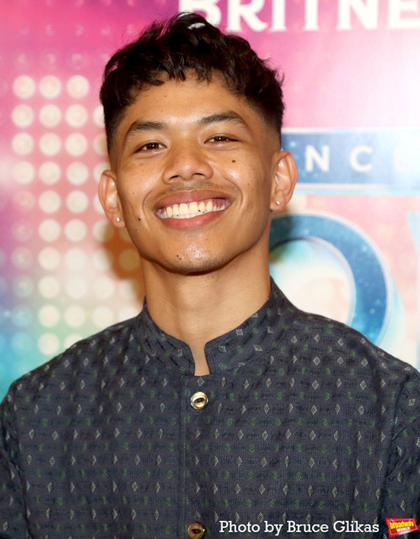 Photos: ONCE UPON A ONE MORE TIME Company Walks the Pink Carpet on Opening Night  Image