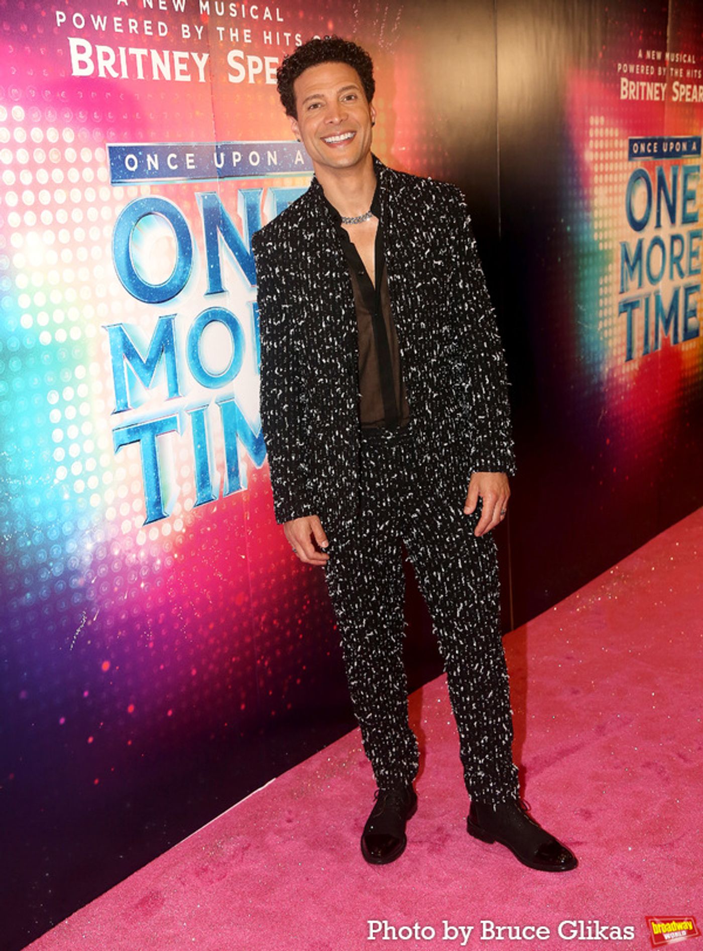 Photos: ONCE UPON A ONE MORE TIME Company Walks the Pink Carpet on Opening Night  Image