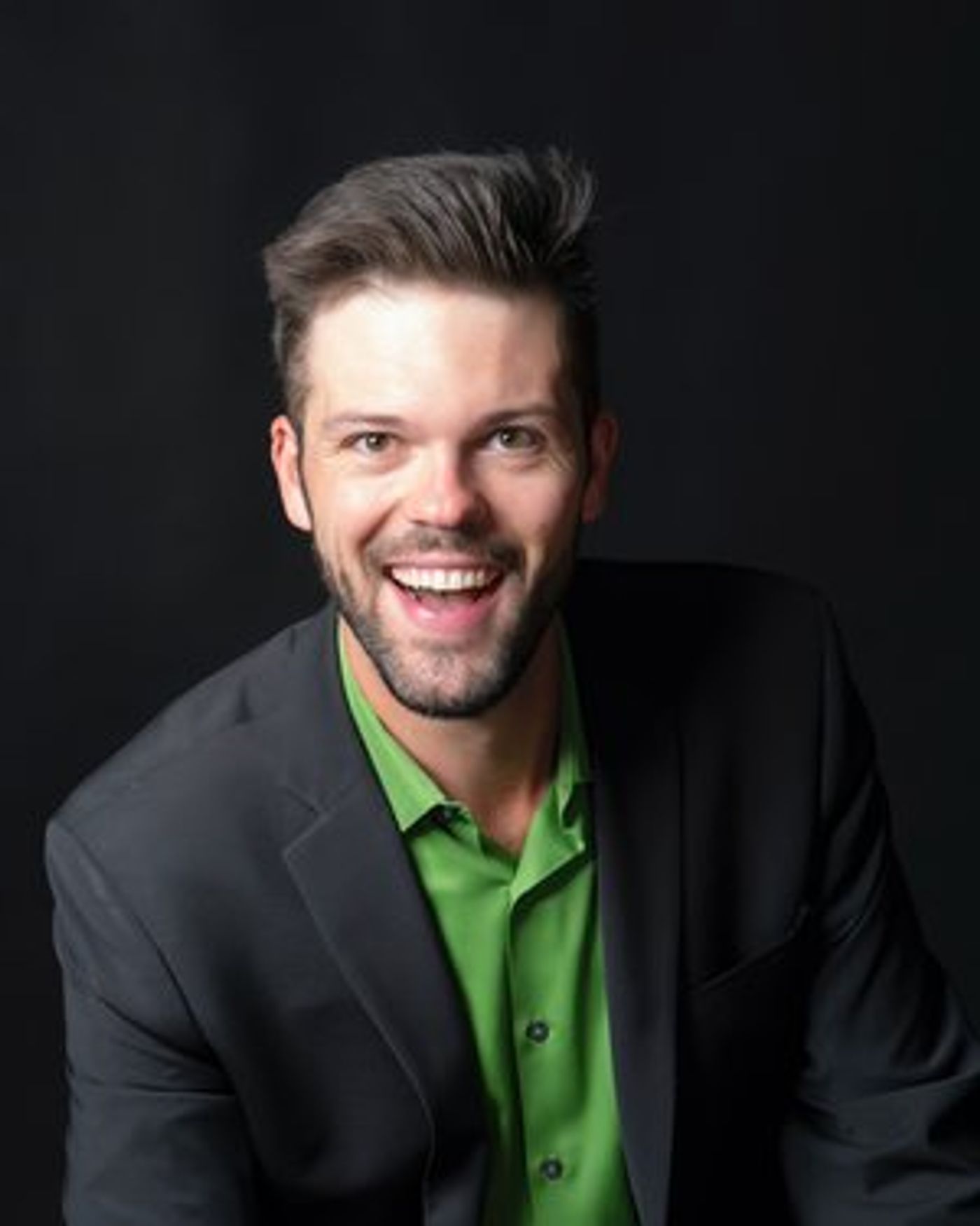 Interview: Eric McConnell and Maximillian Jansen Talk A GENTLEMAN'S GUIDE TO LOVE AND MURDER at Universal Preservation Hall  Image