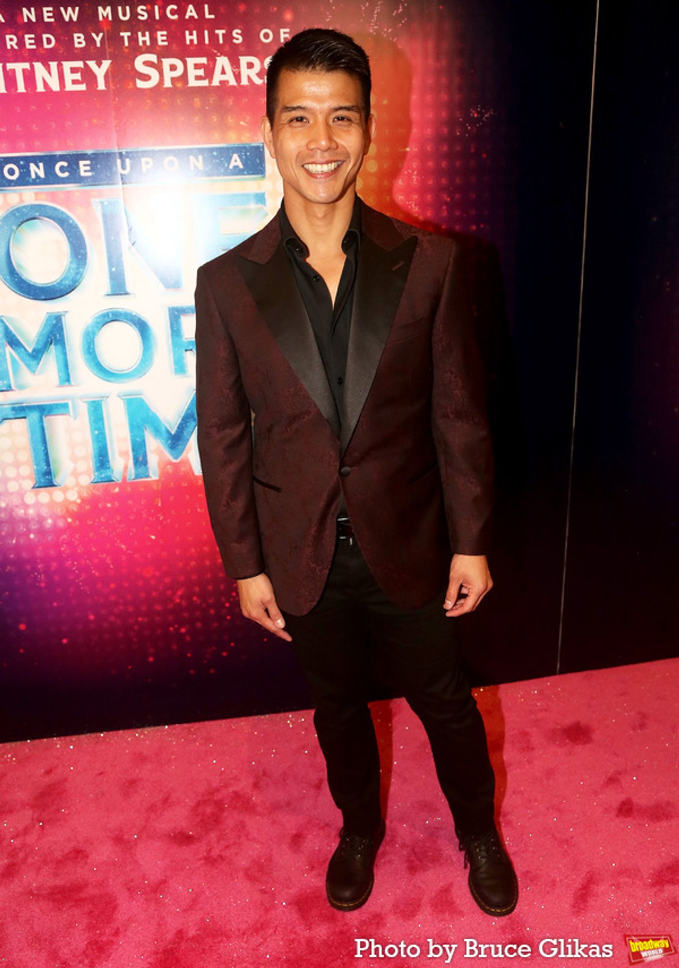 Photos: Stars Walk the Pink Carpet at ONCE UPON A ONE MORE TIME Opening Night!  Image