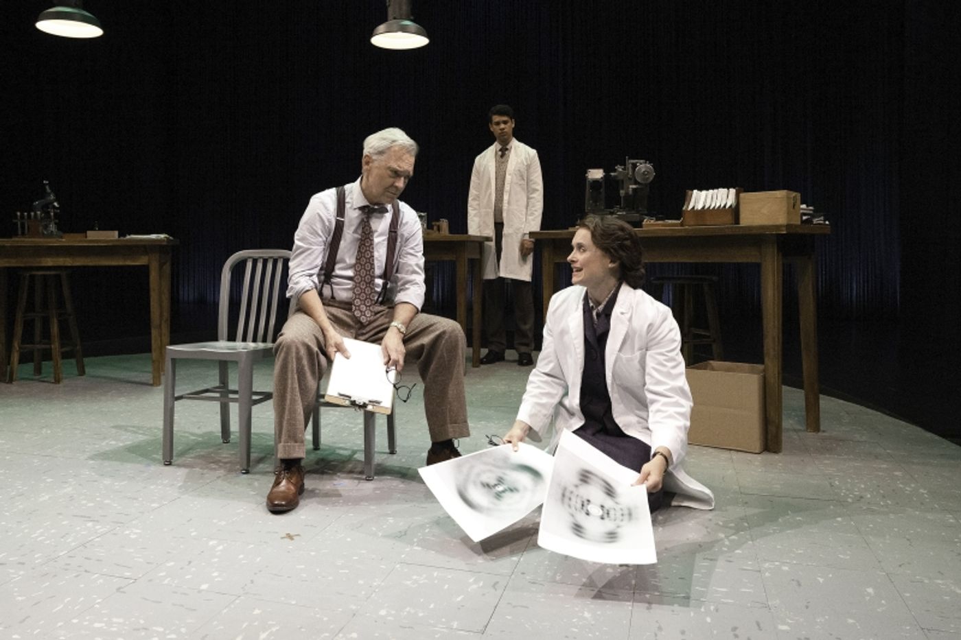 Review: PHOTOGRAPH 51 at Berkshire Theatre Group  Image