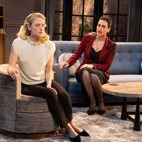 Mamie Gummer and Rosa Gilmore
 Photo