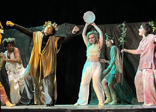 Arinze Okwuosah, Stephen Diacrussi, Alisa Mironova, Qi & Elizabeth Rose  Photo