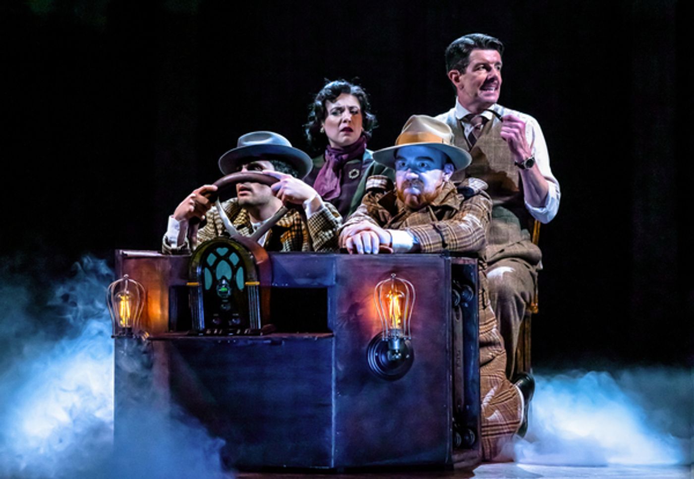 Photos & Video: First Look at Gavin Lee & More in THE 39 Steps at Drury Lane Theatre  Image