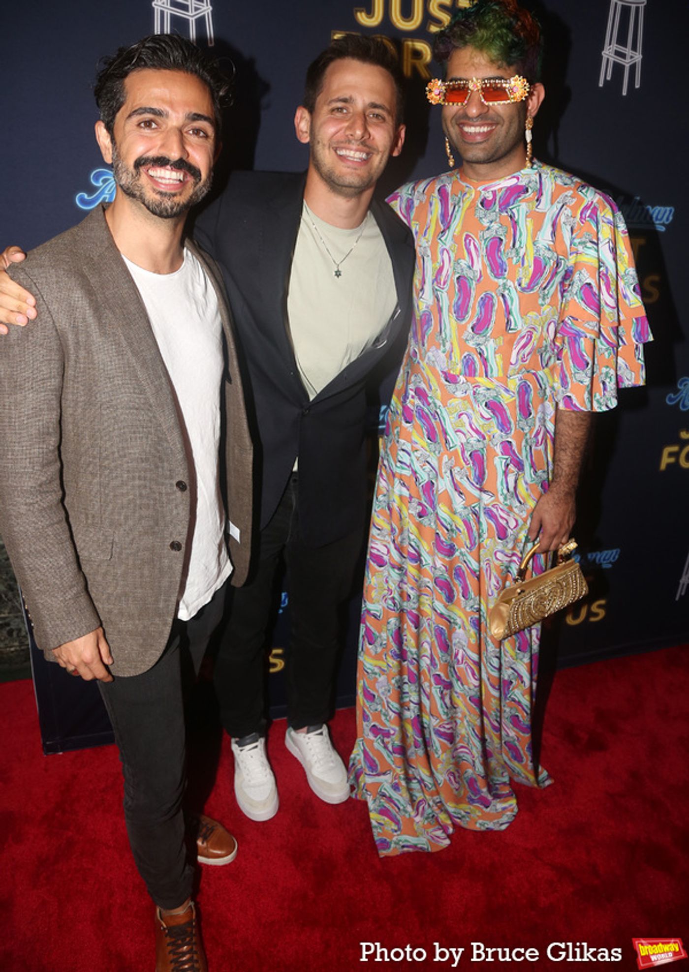 Photos: The Stars Arrive at Opening Night of Alex Edelman's JUST FOR US  Image