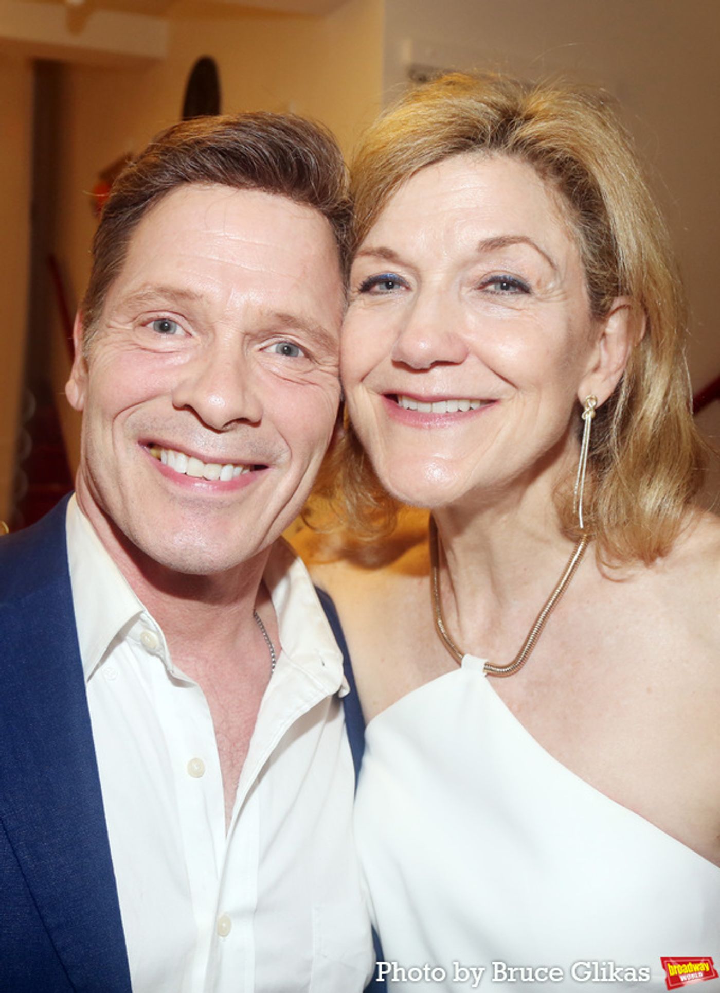 Exclusive Photos: Victoria Clark and Jose Llana Visit Backstage at THE LIGHT IN THE PIAZZA  Image