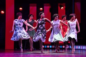 Donnie Hammond, Alanna Lovely, Whitney Wandland, Nissi Shalome, Alexandria Reese, Uria Bennett. @ BroadwayWorld Donnie Hammond, Alanna Lovely, Whitney Wandland, Nissi Shalome, Alexandria Reese, Uri Photo