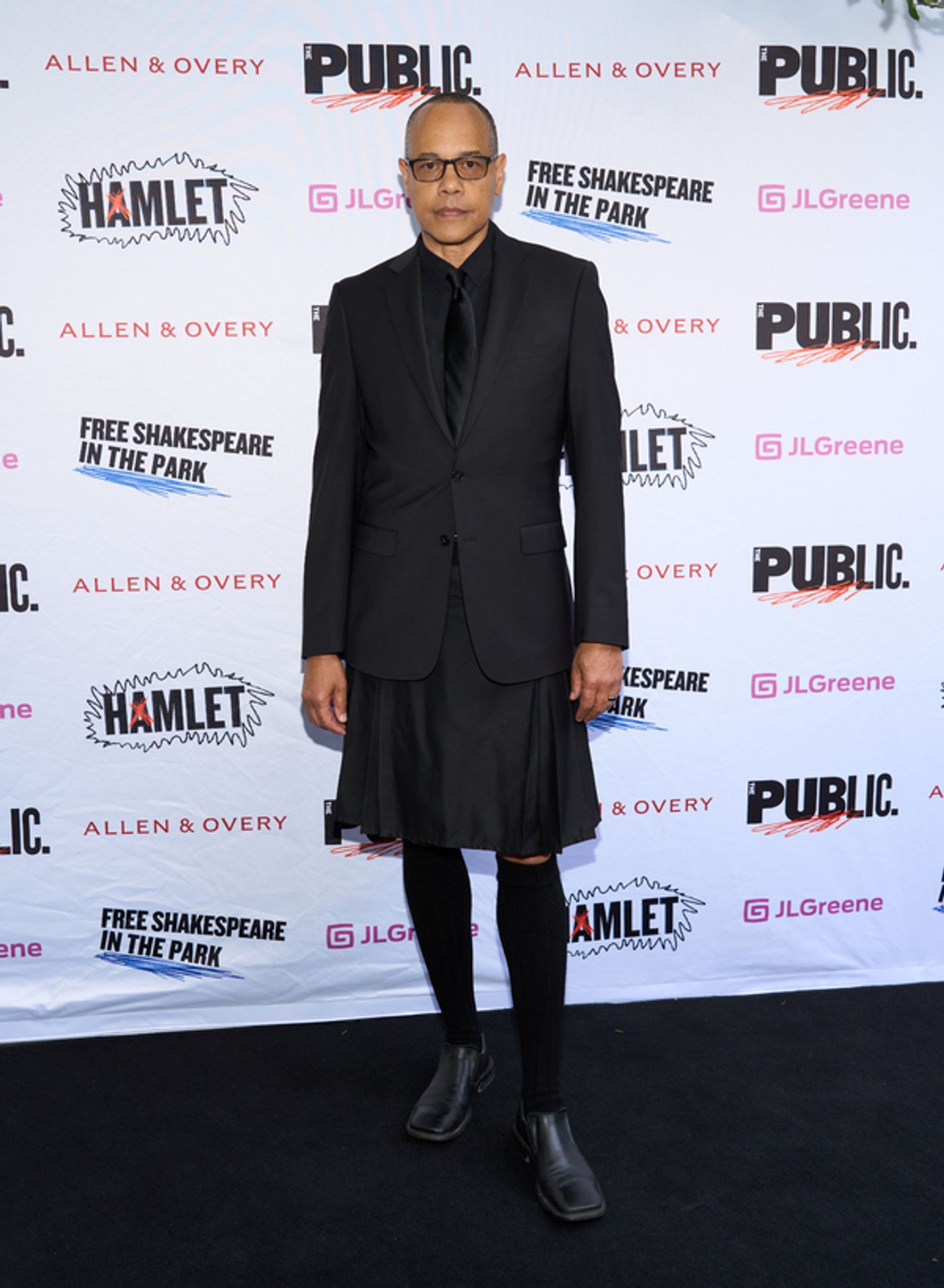 Photos: Go Inside Opening Night of HAMLET at Free Shakespeare in the Park Photos: Go Inside Opening Night of HAMLET at Free Shakespeare in the Park Image