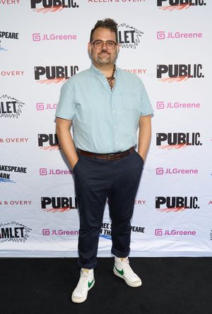 Greg Hildreth @ BroadwayWorld Greg Hildreth Photo