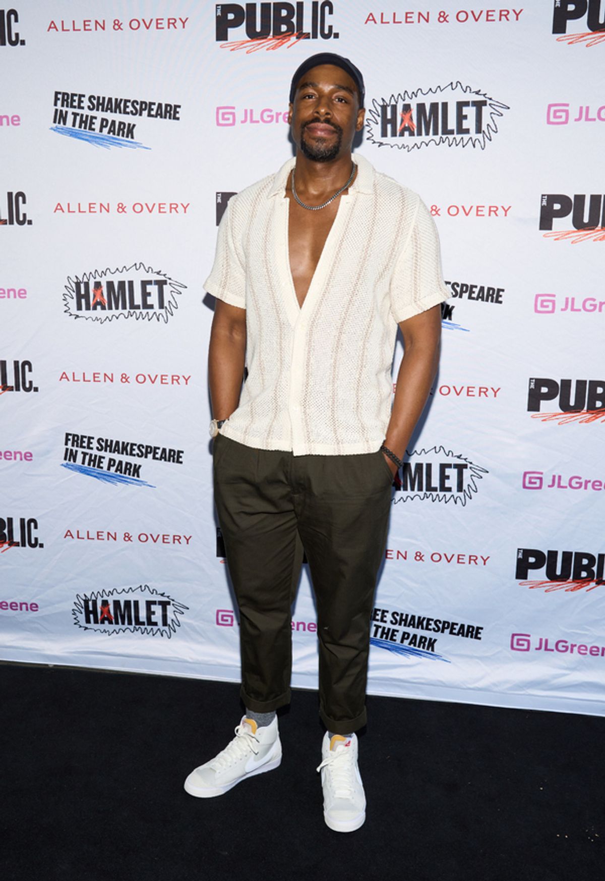 Grantham Coleman                                at 