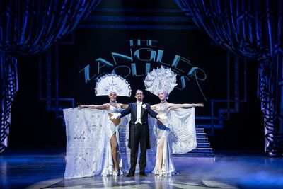 Tom Edden and cast  Photo