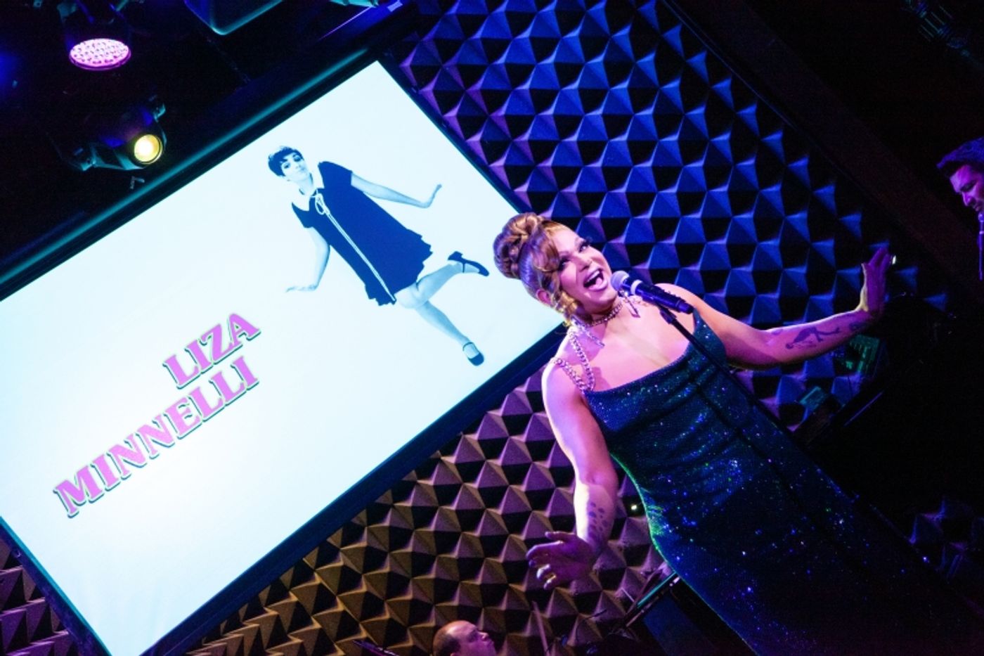 Review: ALEXIS MICHELLE Aces Joe's Pub Debut  Image