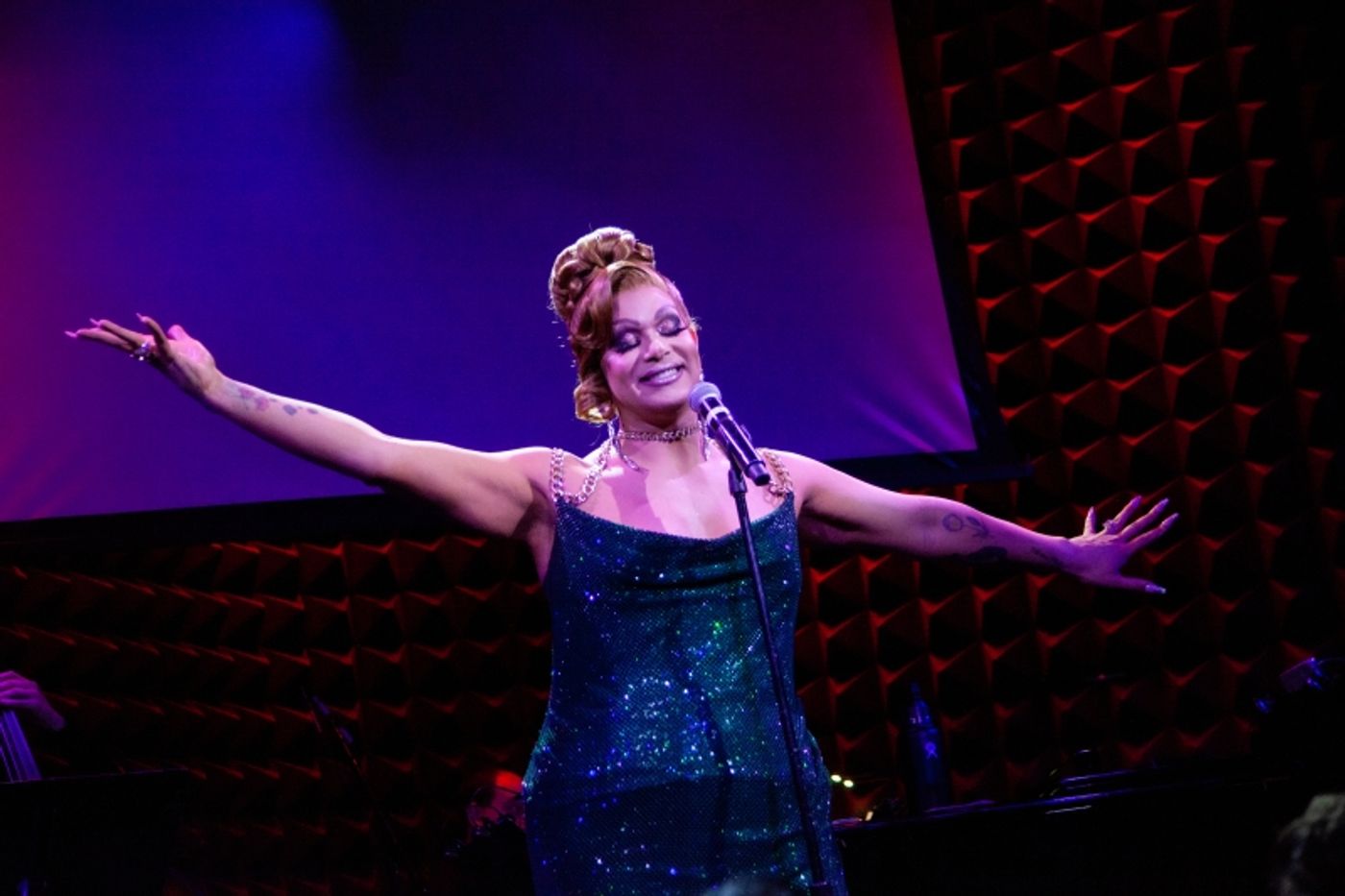 Review: ALEXIS MICHELLE Aces Joe's Pub Debut  Image