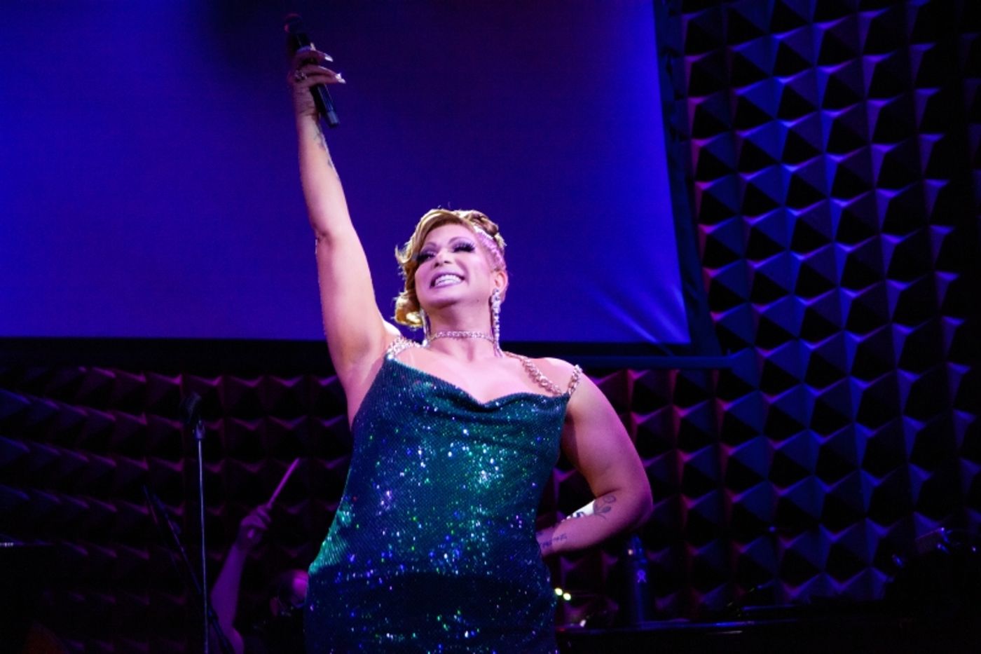 Review: ALEXIS MICHELLE Aces Joe's Pub Debut  Image