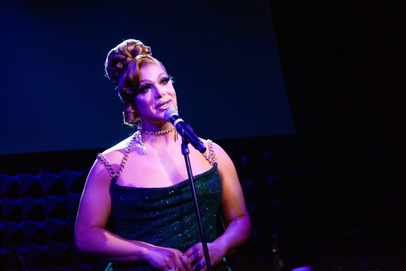 Review: ALEXIS MICHELLE Aces Joe's Pub Debut  Image