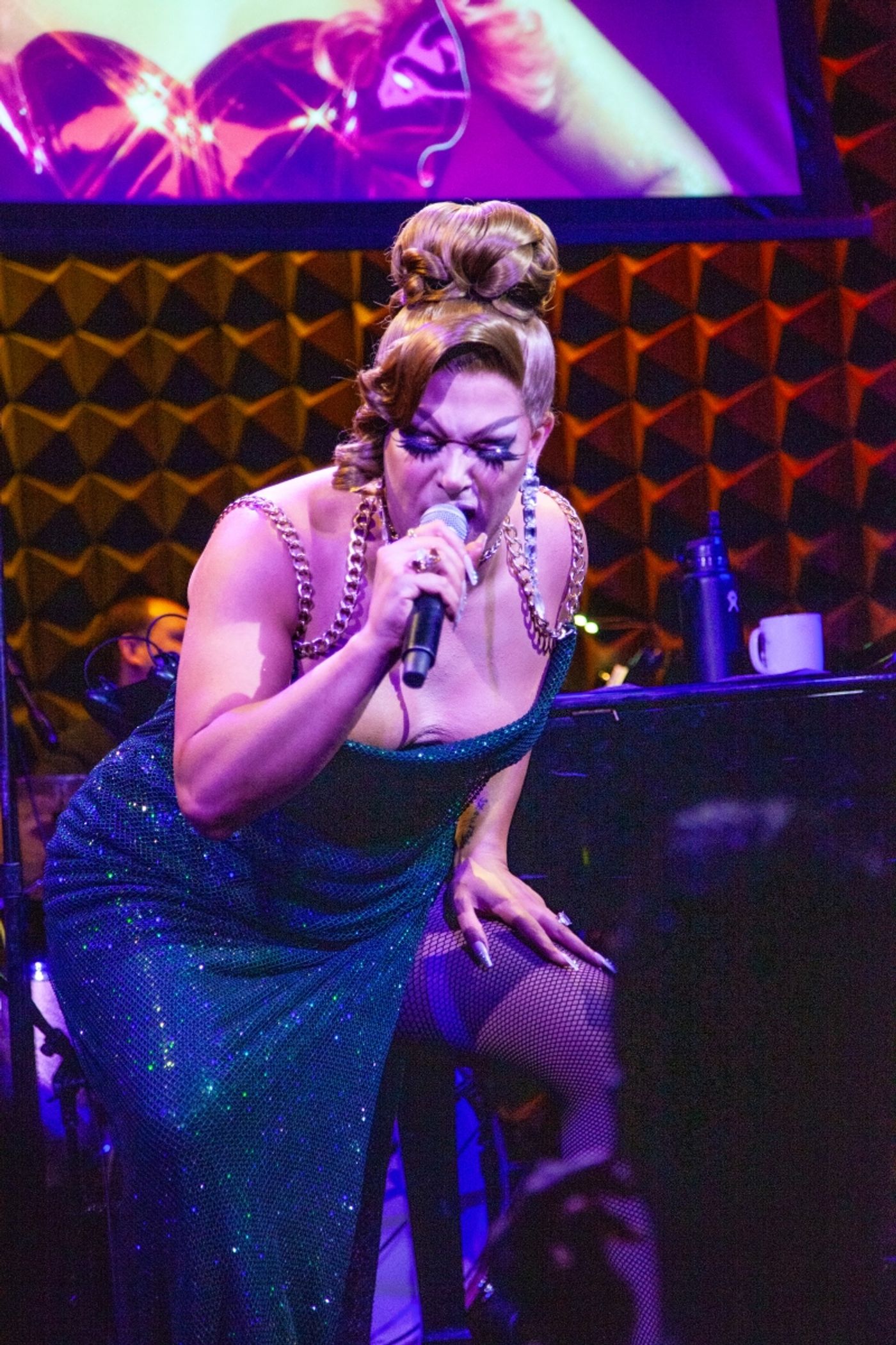 Review: ALEXIS MICHELLE Aces Joe's Pub Debut  Image