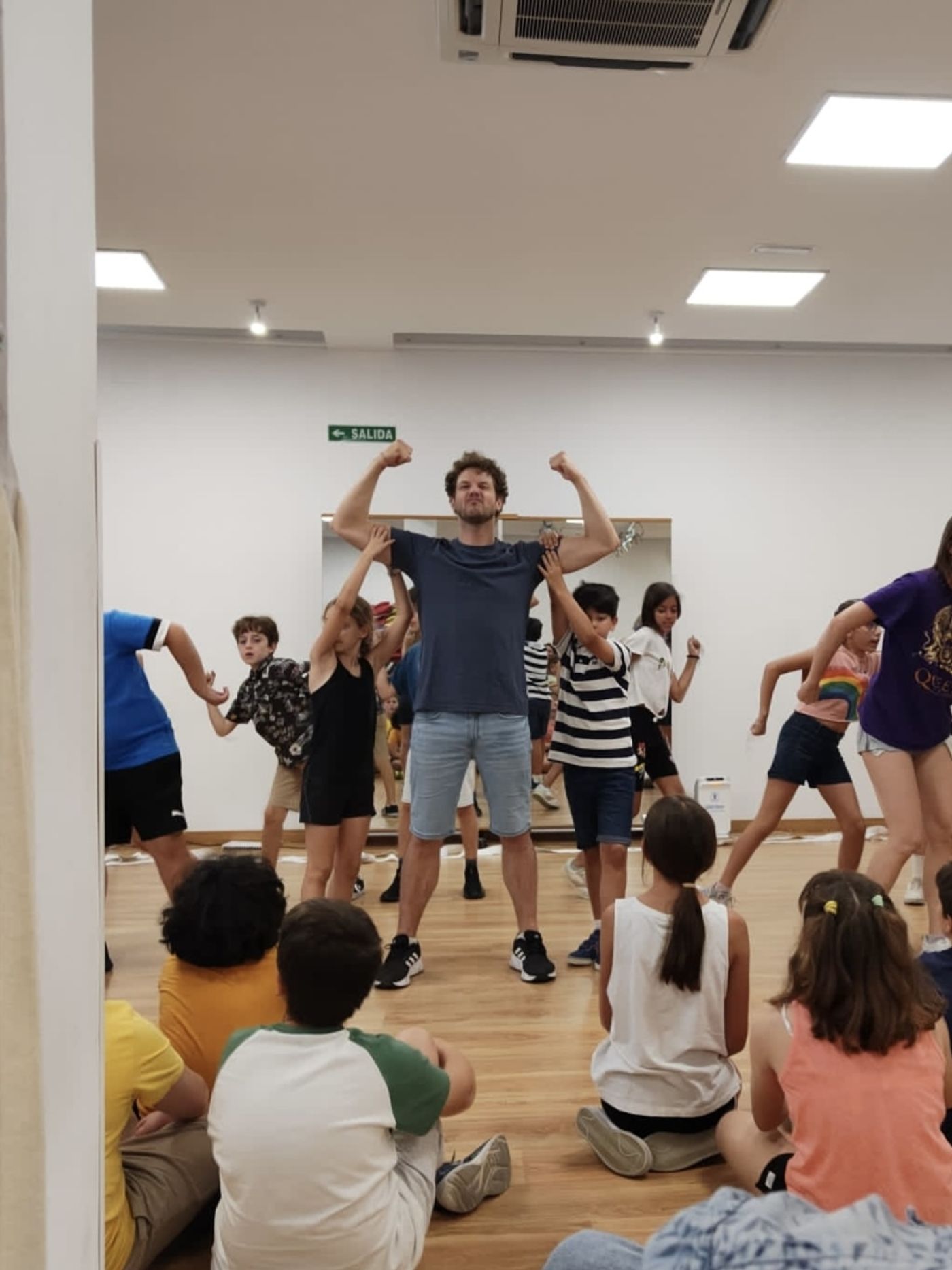 Photos: LOS TITANES se preparan para su estreno en el Festival de Mérida  Image