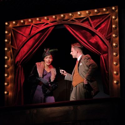 ©Tony Bartholomew 07802 400651/mail@bartpics.co.uk    The 39 Steps at the Stephen Jo Photo