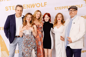 Ian Barford, Kate Arrington, Judy Greer, Nicole Scimeca, Caroline Neff, and Terry Kin Photo