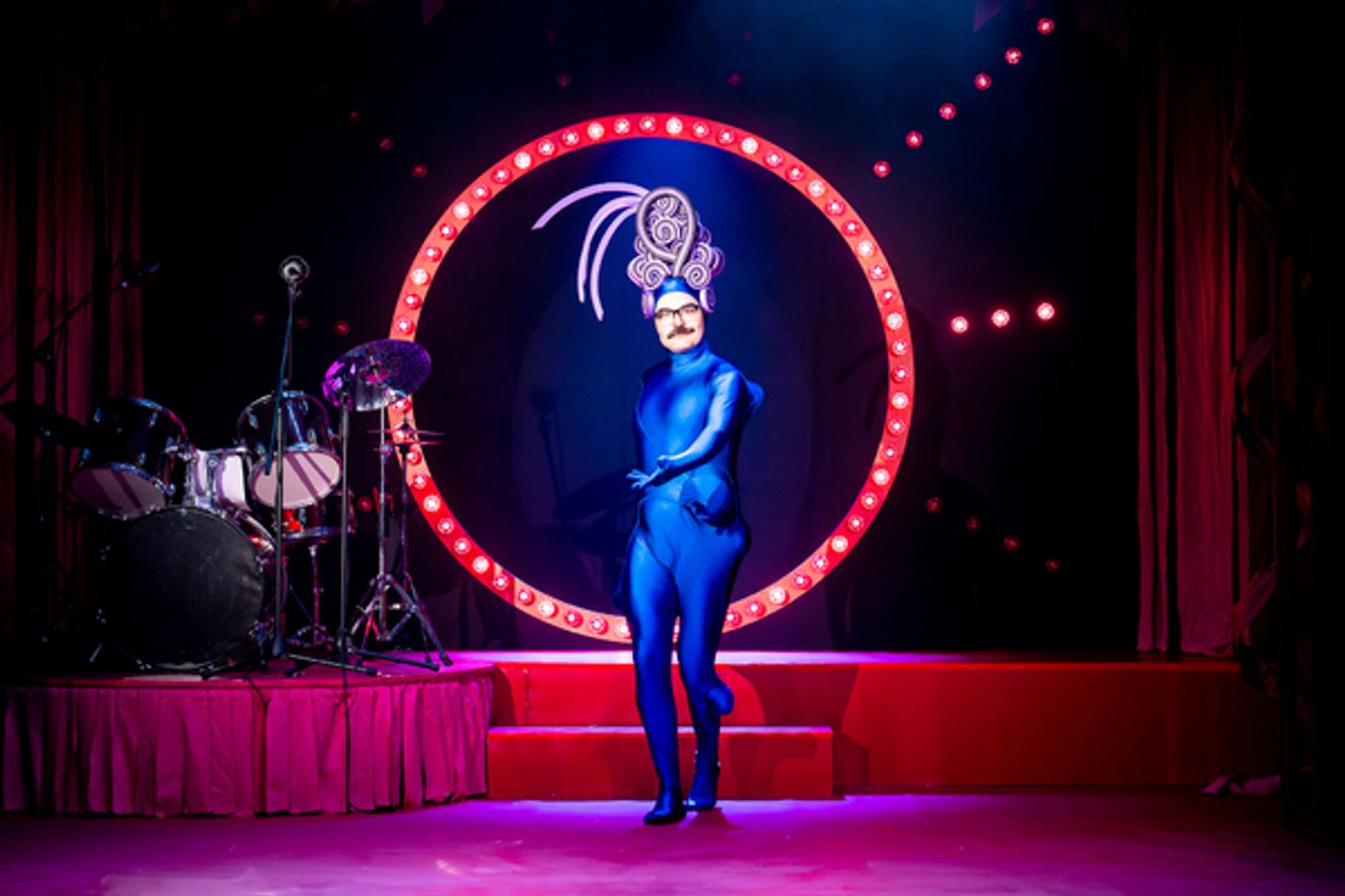 Photos: First Look at Polka Theatre's HAIRY at the Pavilion Theatre Photos: First Look at Polka Theatre's HAIRY at the Pavilion Theatre Image
