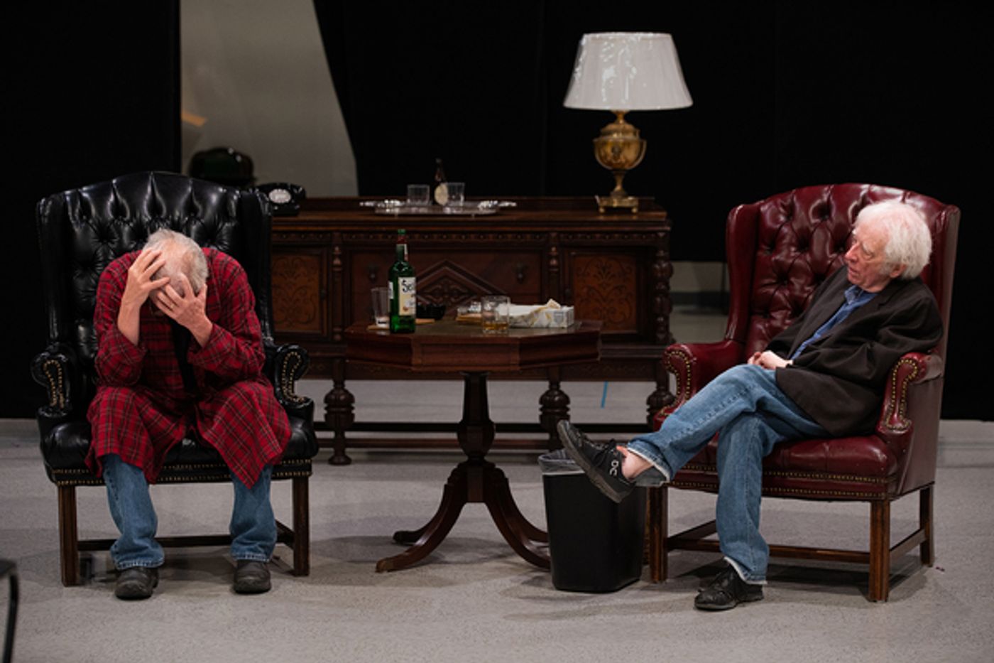 Photos: In Rehearsal For NO MAN'S LAND At Steppenwolf Theatre Company  Image