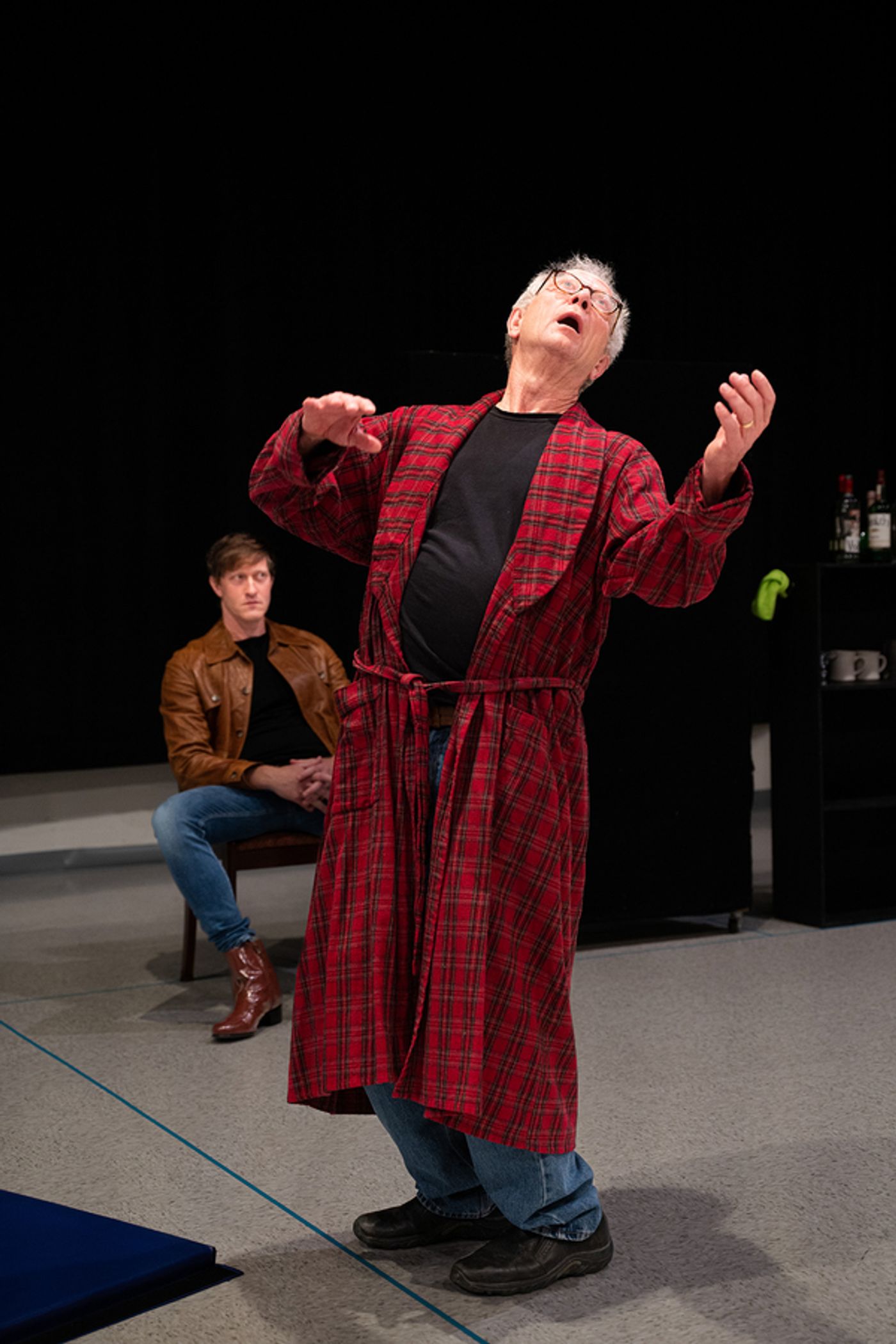 Photos: In Rehearsal For NO MAN'S LAND At Steppenwolf Theatre Company  Image