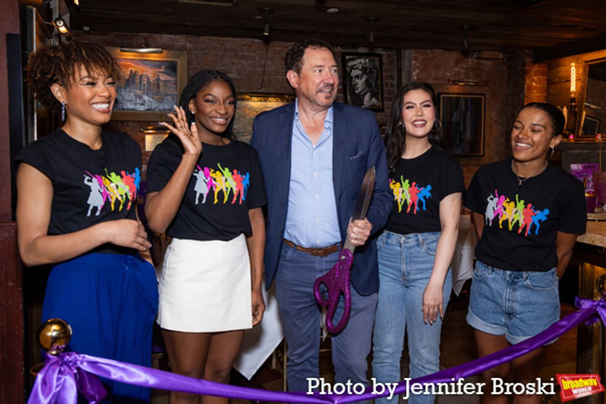 Holli' Conway, Leandra Ellis-Gaston, Kevin McCollum, Zoe Jensen, Ayla Ciccone-Burton at 