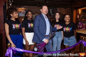 Holli' Conway, Leandra Ellis-Gaston, Kevin McCollum, Zoe Jensen, Ayla Ciccone-Burton @ BroadwayWorld Holli' Conway, Leandra Ellis-Gaston, Kevin McCollum, Zoe Jensen, Ayla Ciccone-Burton Photo