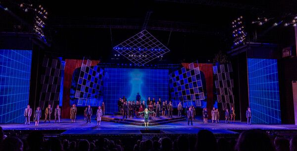 Taylor Louderman, John Riddle, Jessica Vosk, Jarrod Spector and the cast  Photo