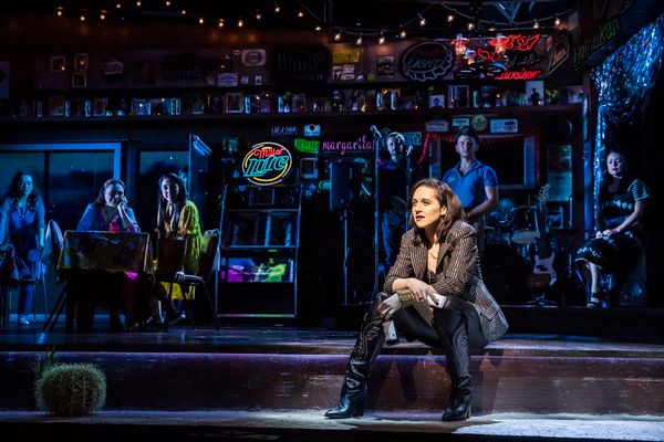 Lena Hall Photo