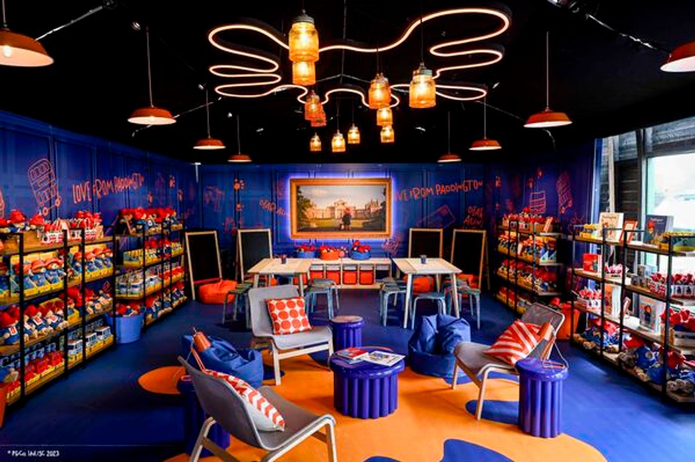 Photos: First Look at PADDINGTON LO-COMMOTION at Blenheim Palace  Image