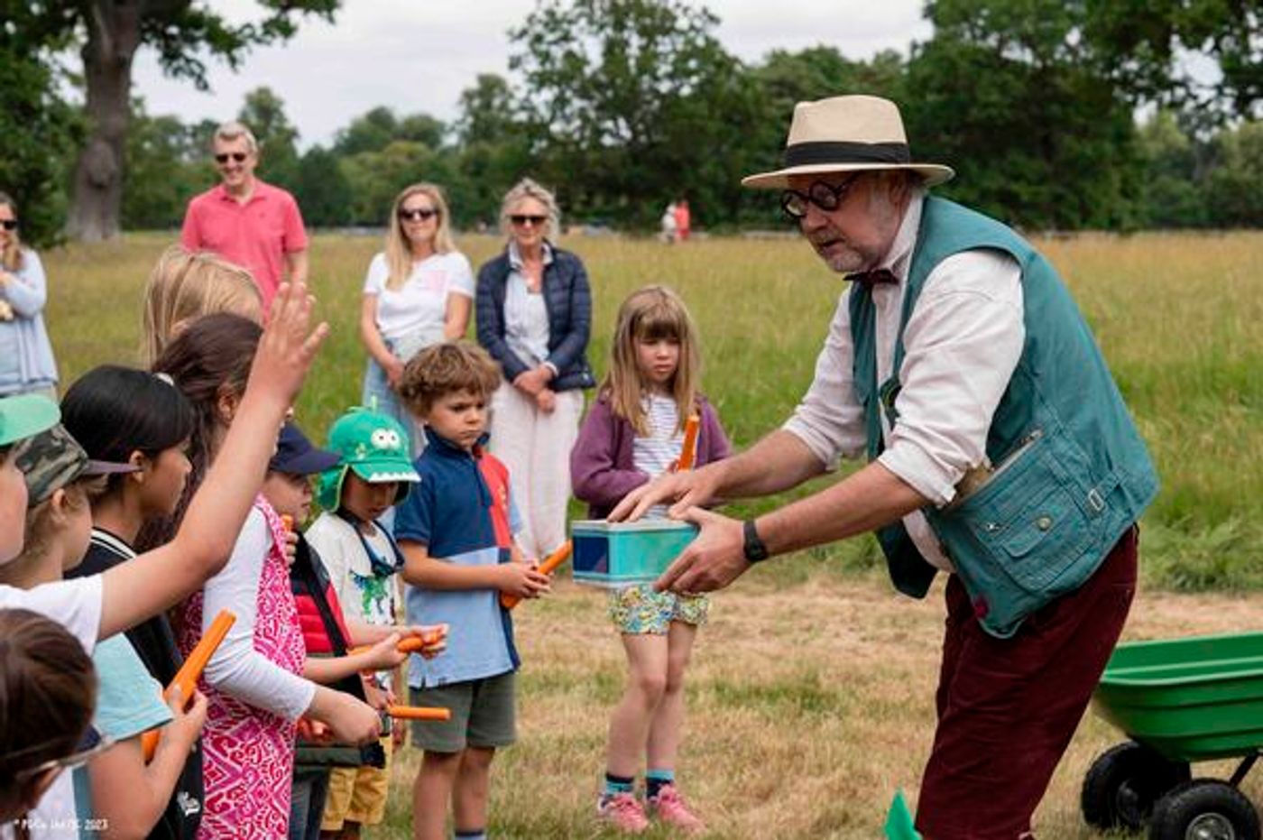 Photos: First Look at PADDINGTON LO-COMMOTION at Blenheim Palace  Image