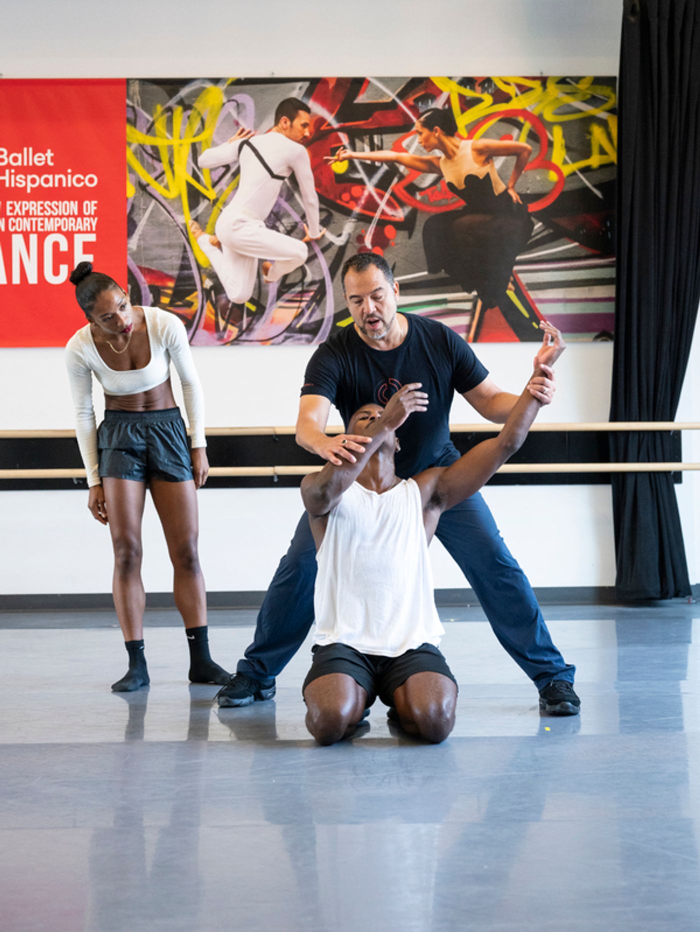 Photos: Ballet Hispánico Preps For EDUARDO VILARO'S BUSCANDO A JUAN At The Metropolitan Museum of Art  Image