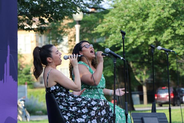 Desiree Gonzalez and Lydia Burke Photo