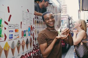 Curtis Holland @ BroadwayWorld Curtis Holland Photo