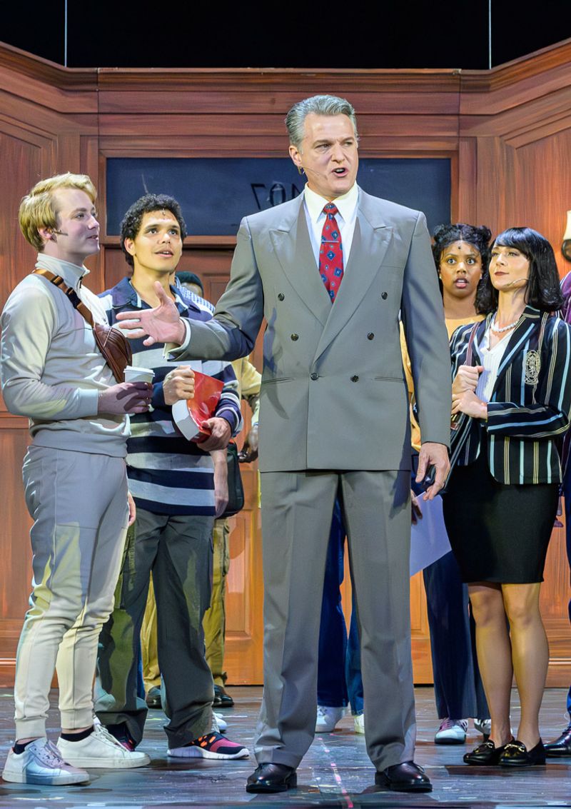 Review: LEGALLY BLONDE: THE MUSICAL at Starlight Theatre Image