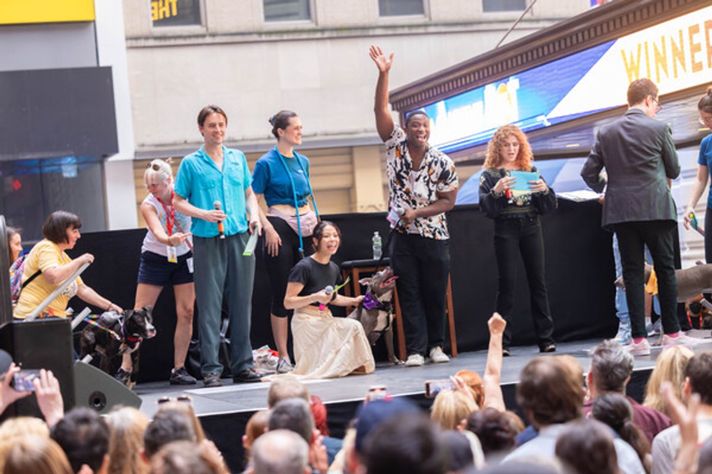 Photos: Inside the 25th Annual BROADWAY BARKS Adoption Event  Image