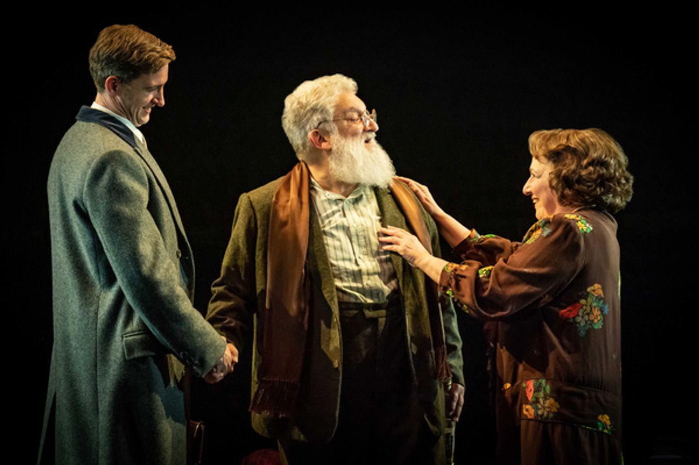 Photos: See New Images of Maude Apatow & Mason Alexander Park in CABARET at the Kit Kat Club  Image