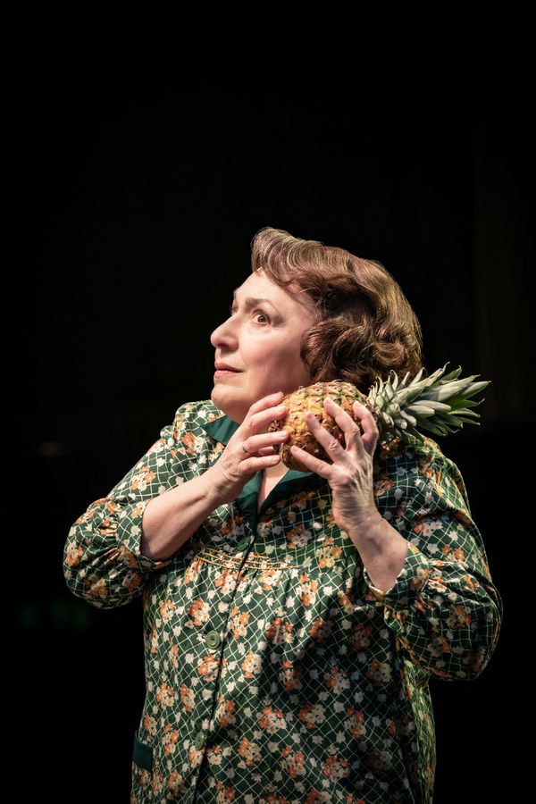 Photos: See New Images of Maude Apatow & Mason Alexander Park in CABARET at the Kit Kat Club — photo 1 of 12