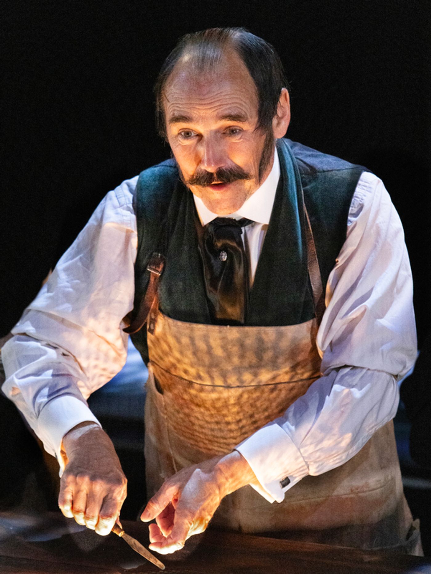 Photos: First Look at Mark Rylance in DR SEMMELWEIS at the Harold Pinter Theatre  Image