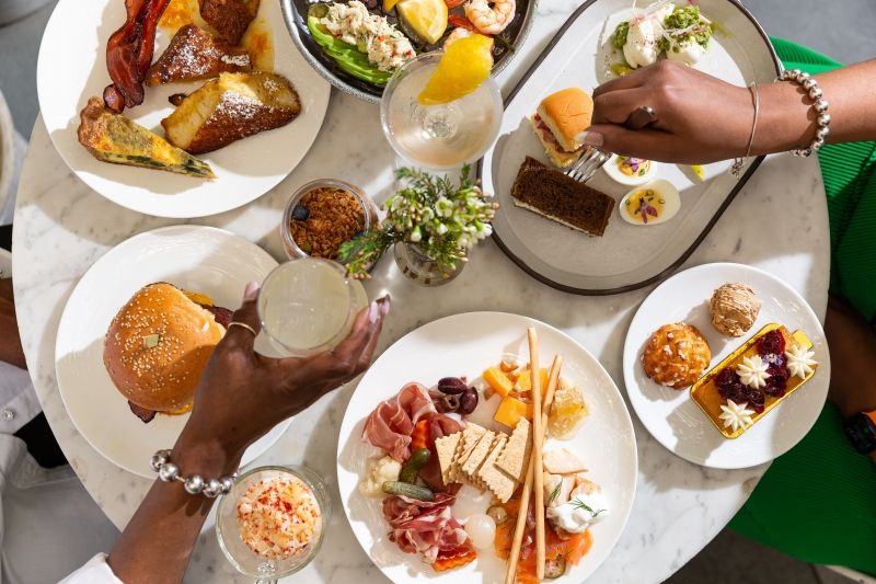 Review: THE TERRACE AND OUTDOOR GARDENS at The Times Square EDITION Debuts Exceptional Garden Brunch Party on Saturdays Image